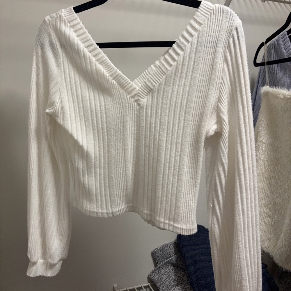 White Ribbed V-Neck Blouse